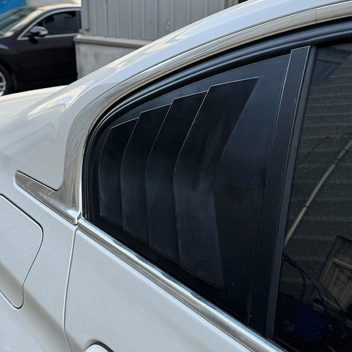 Bagrude Lameller Cover black horizontal slatted window shade BMW F30 2012-2015