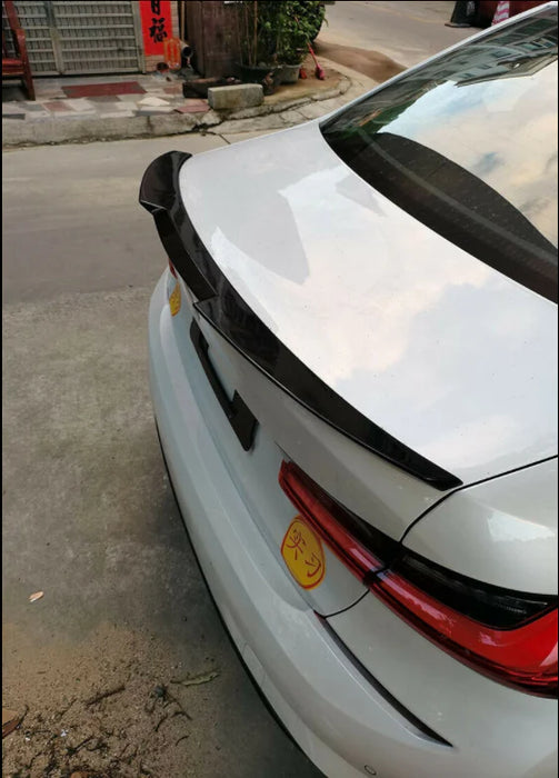 Dynamisk spoiler för BMW 3-serie G20 i Gloss Black