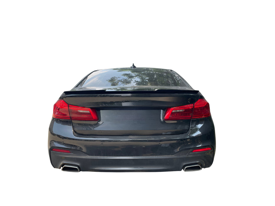 Dynamisk spoiler för BMW 3-serie G30 i Gloss Black