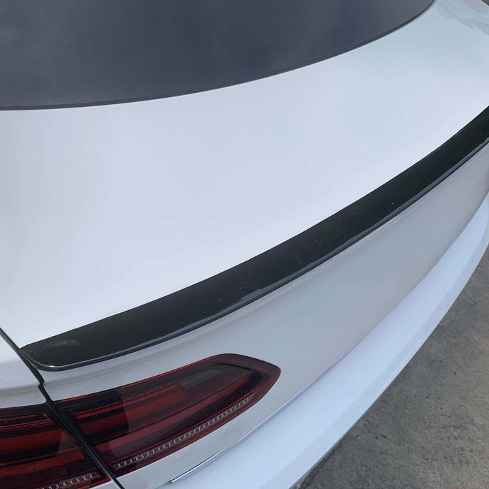 Bakspoiler till Volkswagen Passat CC blank svart