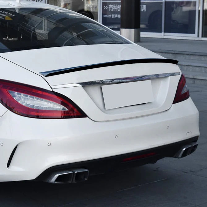 Mercedes CLS Spoiler blank svart